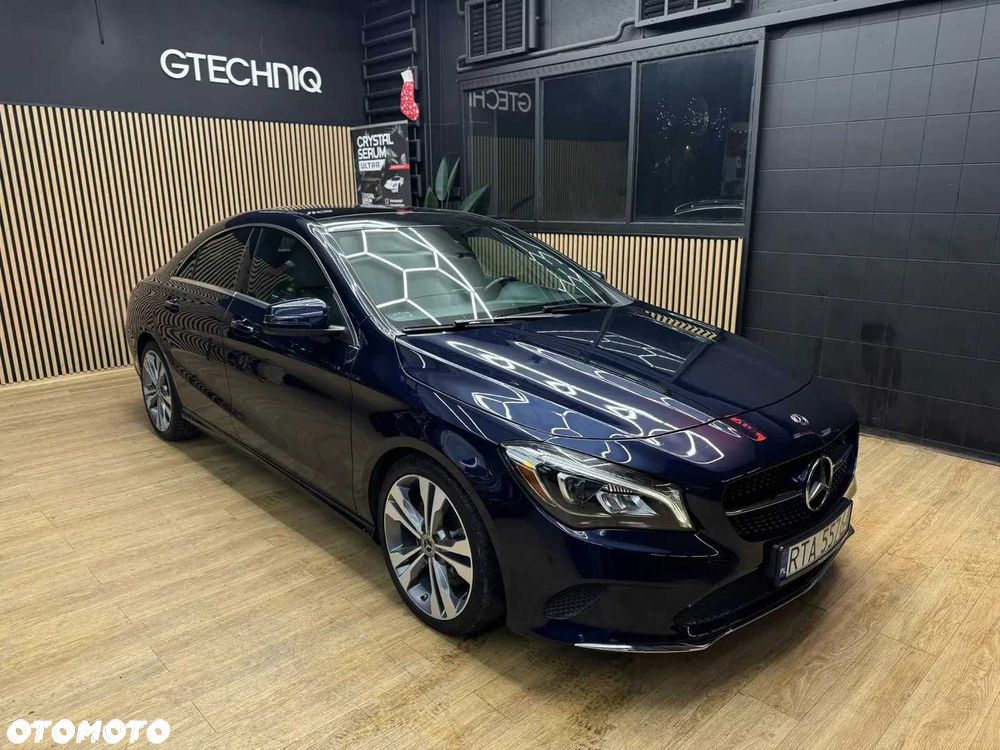 Mercedes-Benz CLA - 2