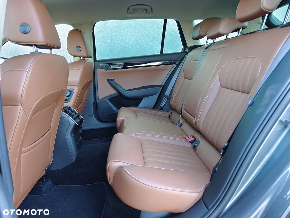 Skoda Superb 2.0 TSI 4x4 DSG L&K - 14