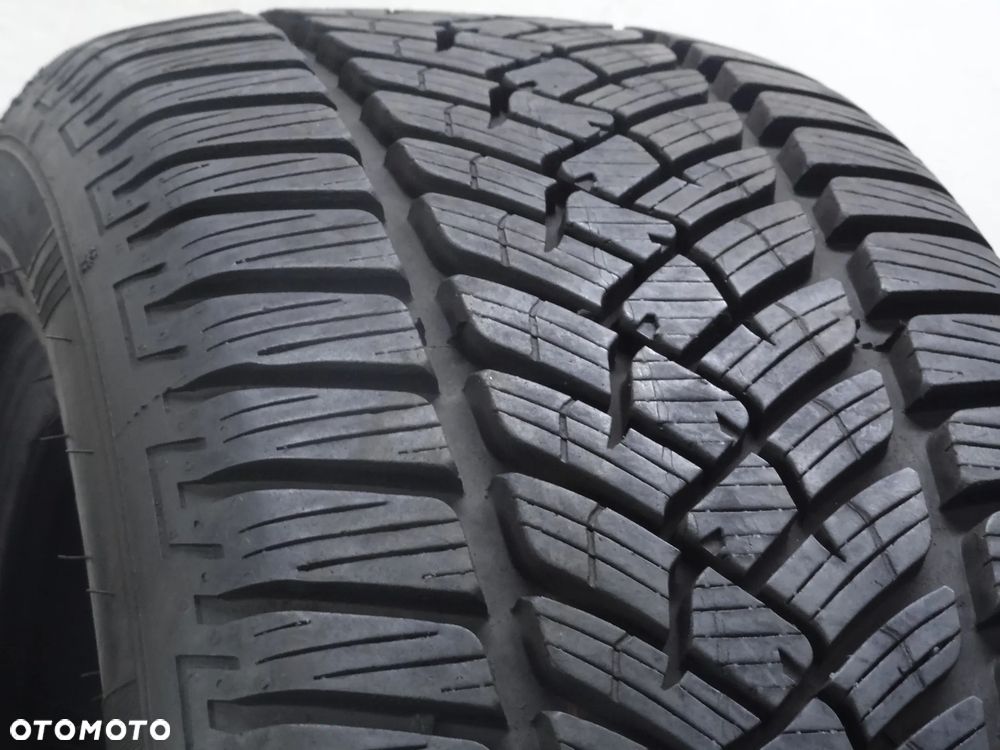 zimowe 225/50R17 FULDA KRISTALL CONTROL HP2 , 8,4mm 2024r B5833 - 2