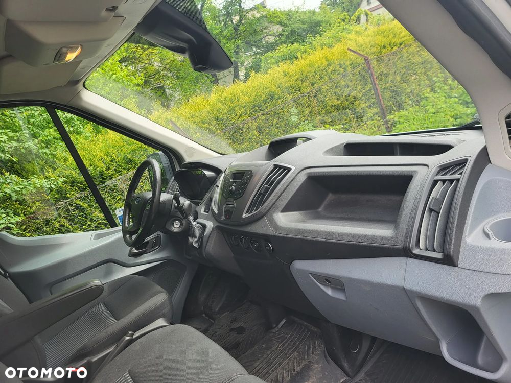 Ford Transit - 15