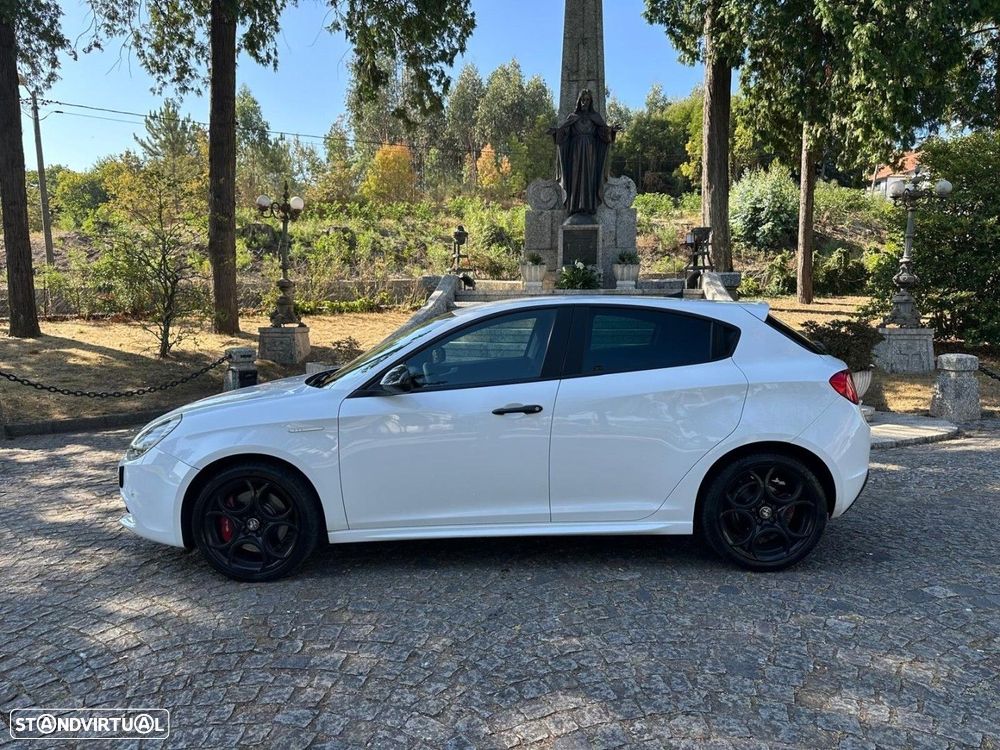 Alfa Romeo Giulietta 1.6 JTDm Sport J18 - 25