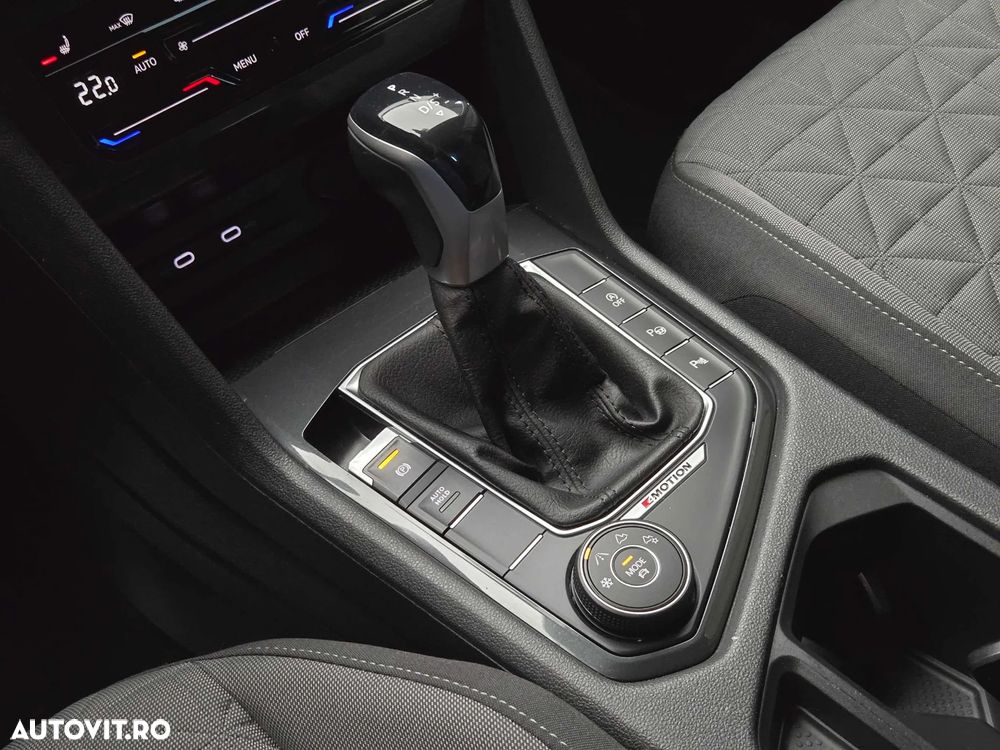 Volkswagen Tiguan 2.0 TDI SCR 4MOTION DSG Life - 10