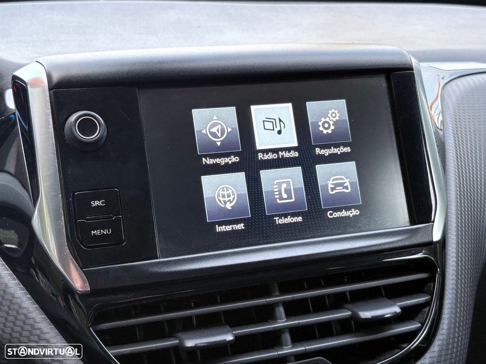 Peugeot 2008 1.2 PureTech Allure - 41