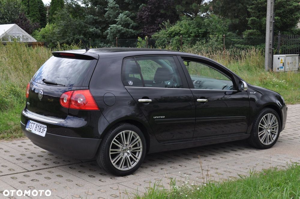 Volkswagen Golf - 9