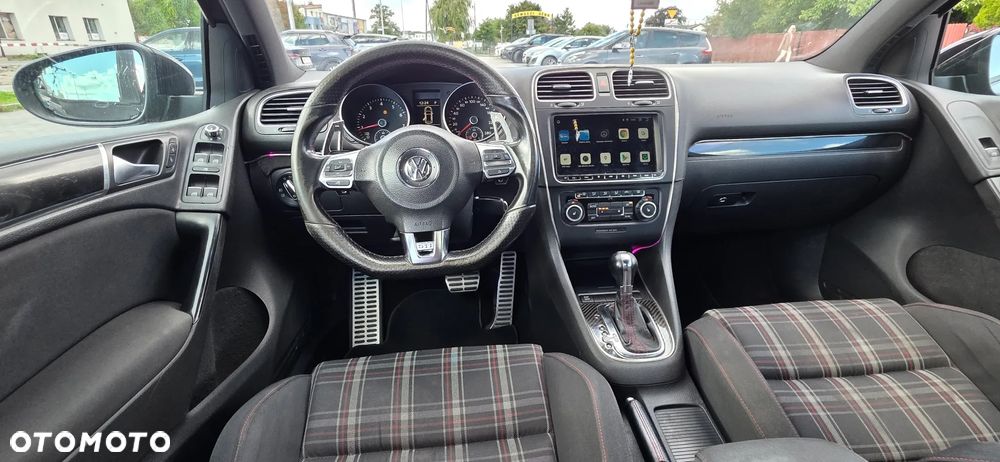 Volkswagen Golf 2.0 TSI GTI DSG - 9