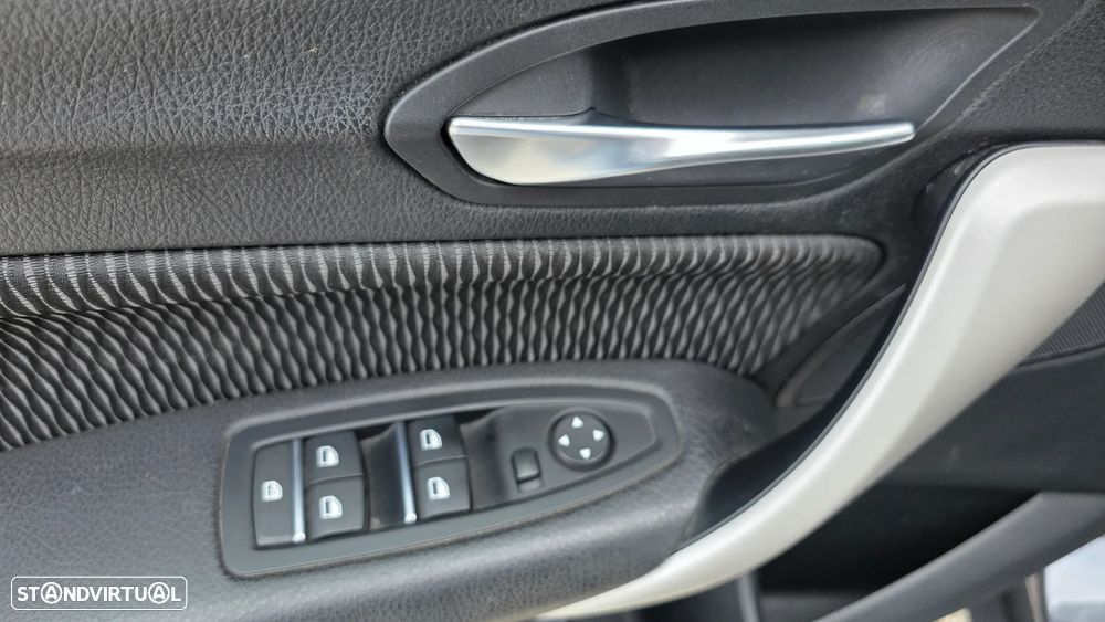 BMW 116 d Advantage - 12