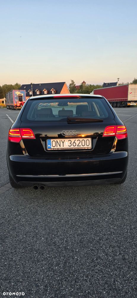 Audi A3 Sportback 1.2 TFSI Ambiente - 9