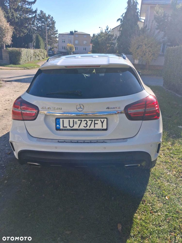 Mercedes-Benz GLA - 3