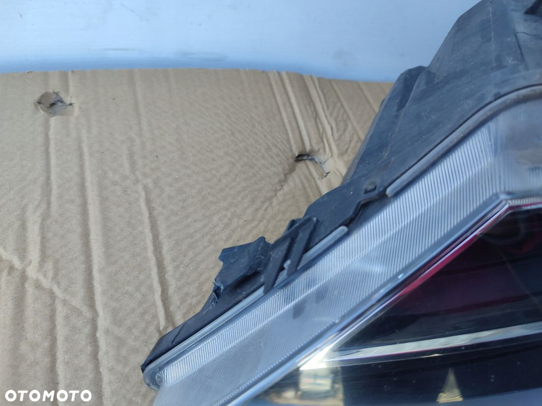 Lampa lewy przód SEAT LEON III LIFT EUROPA ORYGINAŁ 5F1941007C 17-20 - 5