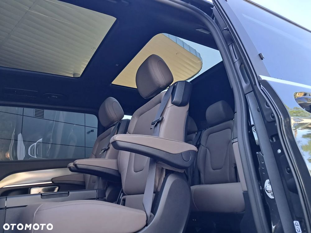 Mercedes-Benz Klasa V 300 d 4-Matic 9G-Tronic Exclusive (d³ugi) - 27