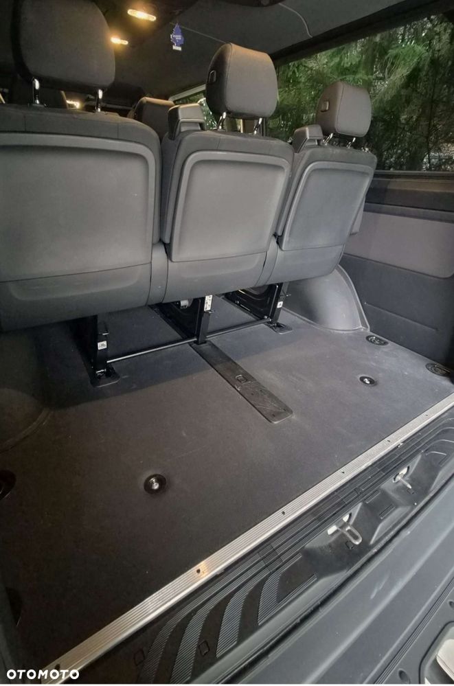 Mercedes-Benz Sprinter - 18