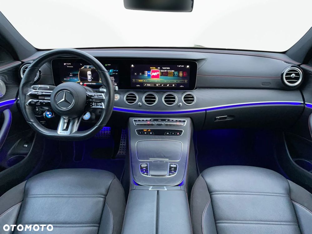 Mercedes-Benz Klasa E AMG 53 4Matic+ AMG Speedshift TCT-9G - 16