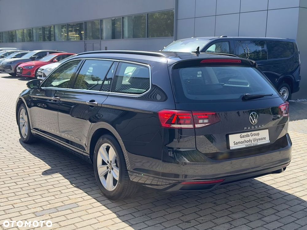 Volkswagen Passat 2.0 TSI Business DSG - 10