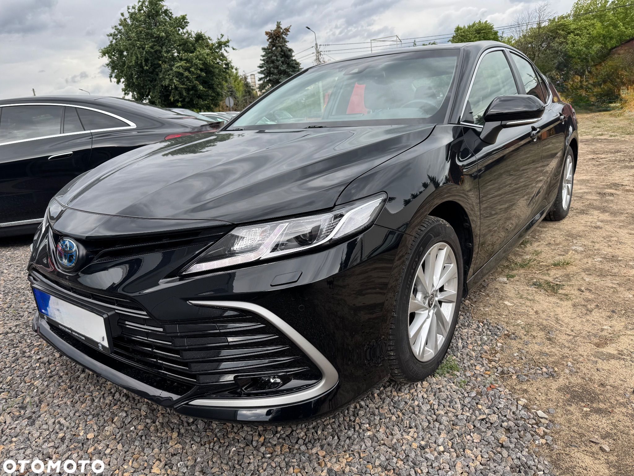 Toyota Camry 2.5 Hybrid Comfort CVT - 1