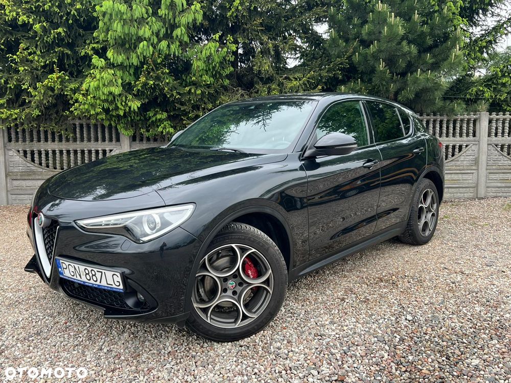 Alfa Romeo Stelvio 2.2 JTDM Executive Q4 - 1