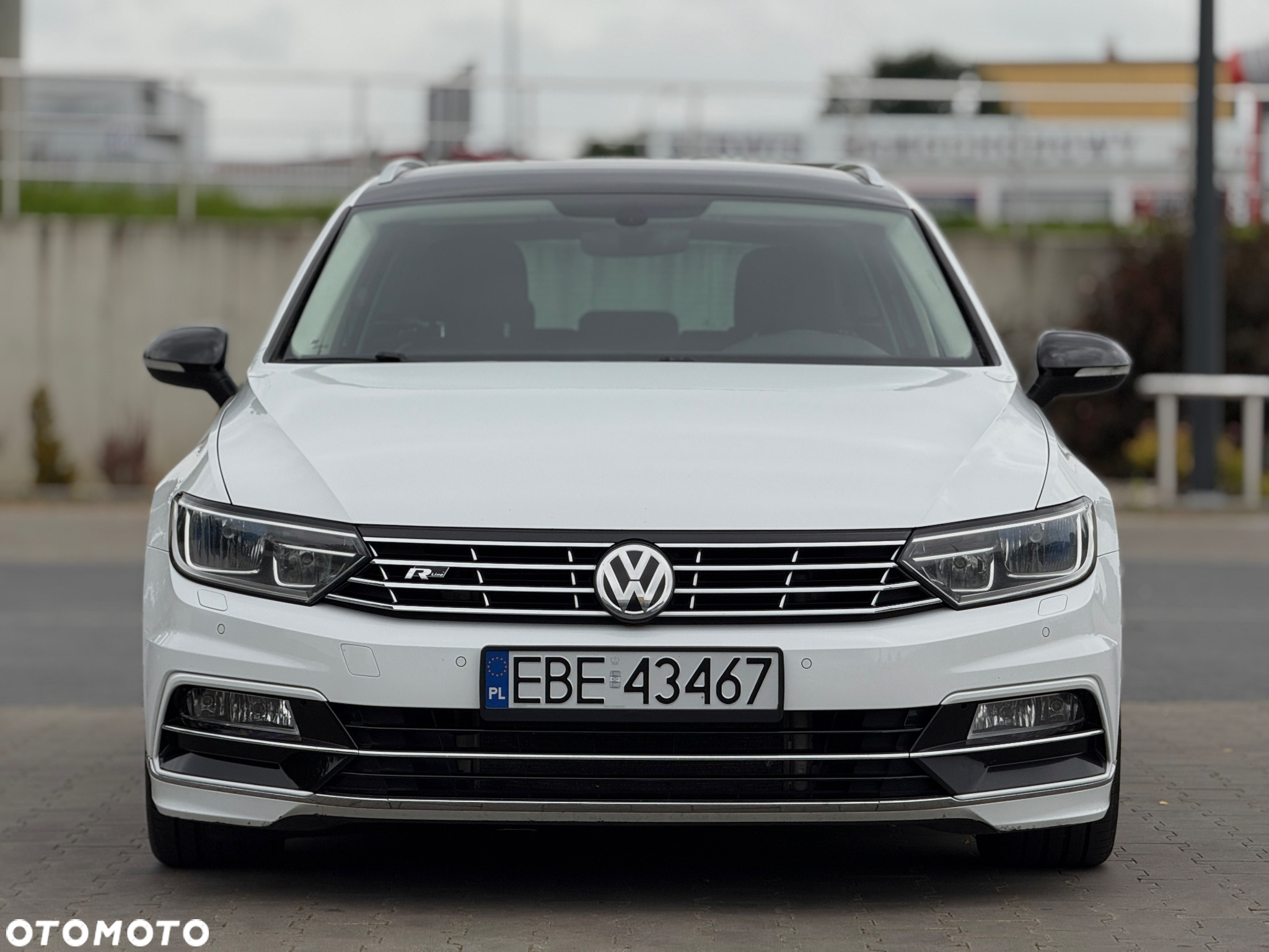 Volkswagen Passat Variant 2.0 TDI SCR DSG (BlueM Tech) Comfortline - 3