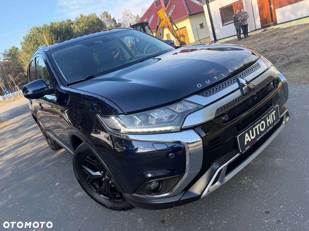 Mitsubishi Outlander 2.0 Instyle SDA 4WD CVT - 18