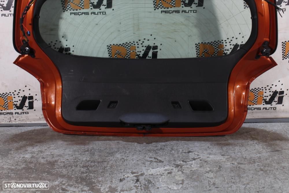 Tampa Da Mala Bmw 1 (F20)  41007420695 / Mala Bmw Serie 1 F20 F21 Lci - 8