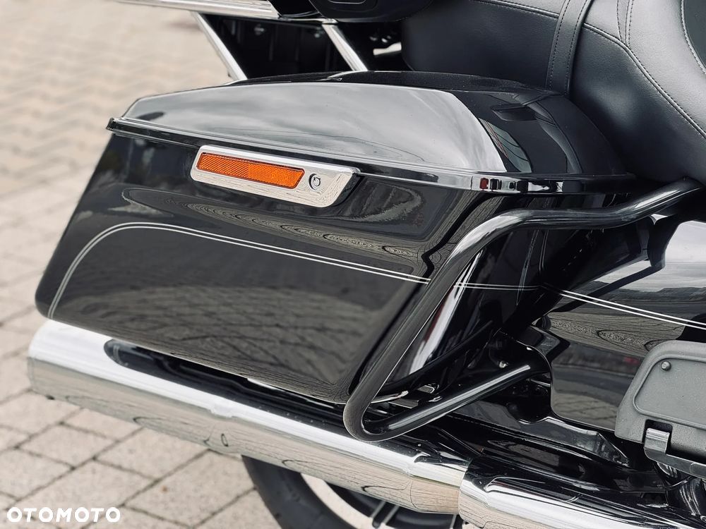 Harley-Davidson Touring Road Glide - 9