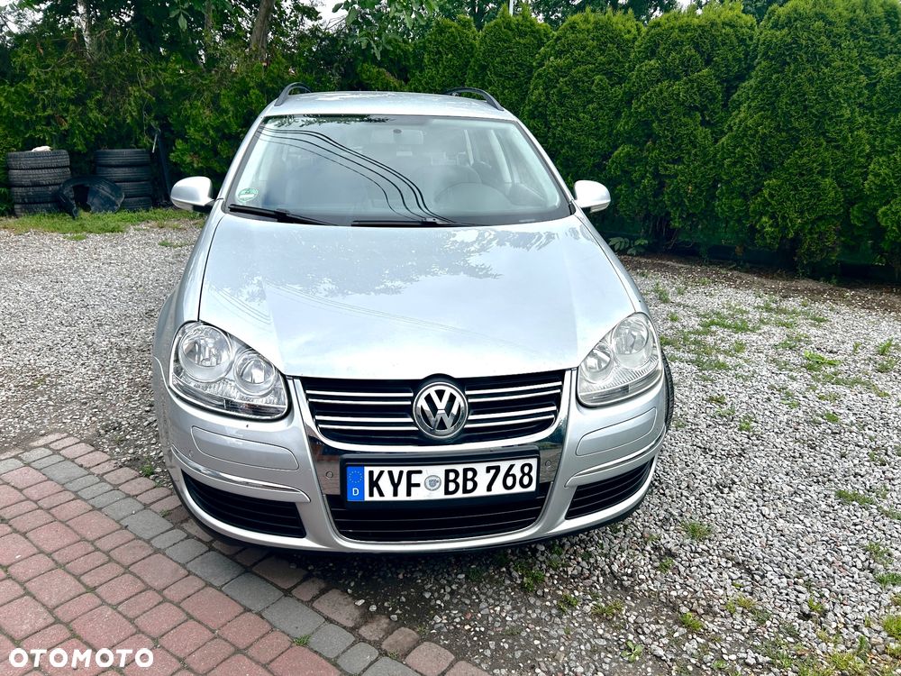 Volkswagen Golf - 3