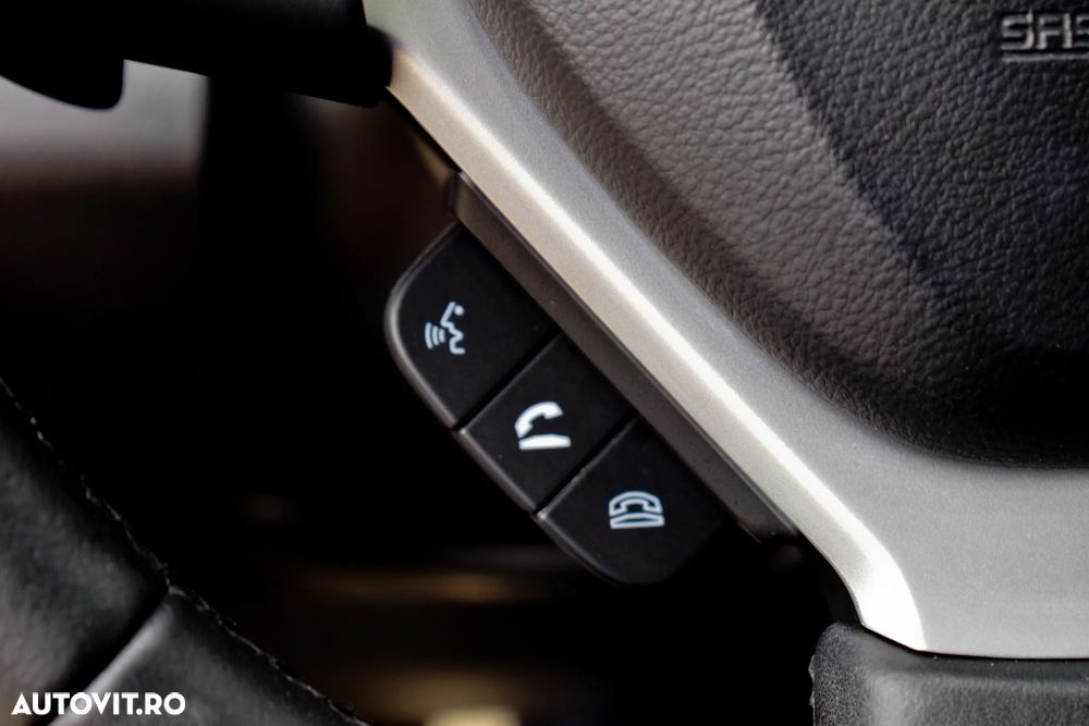 Suzuki SX4 S-Cross 1.4 ALLGRIP Luxus Aut. - 37
