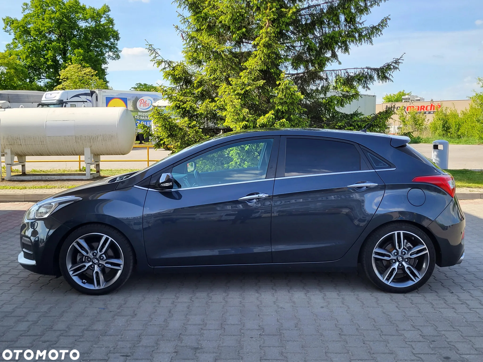 Hyundai i30 1.6 GDI Turbo Luxury - 12