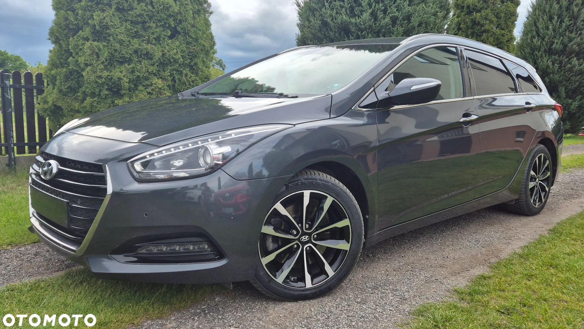 Hyundai i40 Kombi 1.7 CRDi Premium - 1