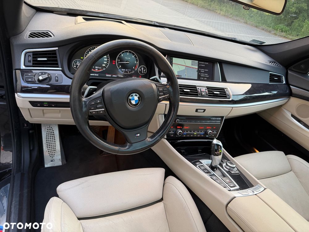 BMW 5GT 535d xDrive - 12