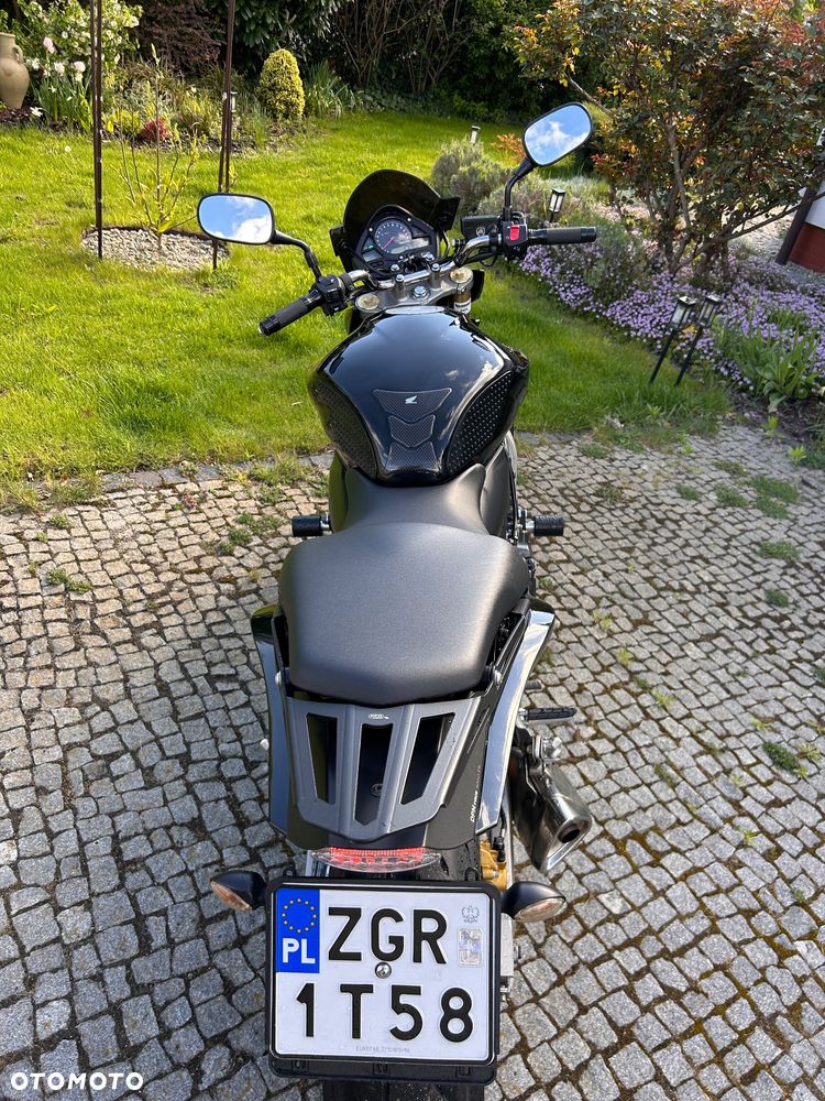 Honda Hornet - 20