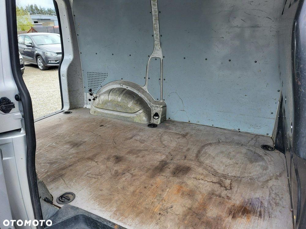 Volkswagen Transporter - 21