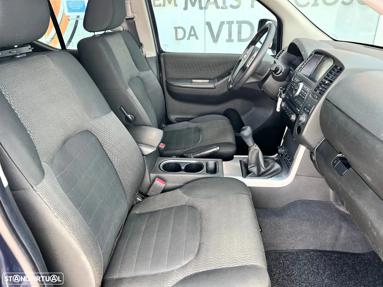 Nissan Navara 2.5 dCi CD LE Hi-Tech +P.Premium 4WD - 14
