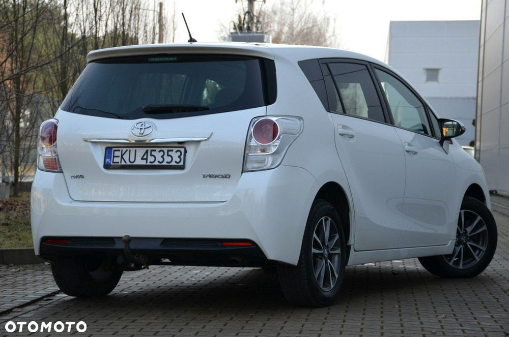 Toyota Verso - 11
