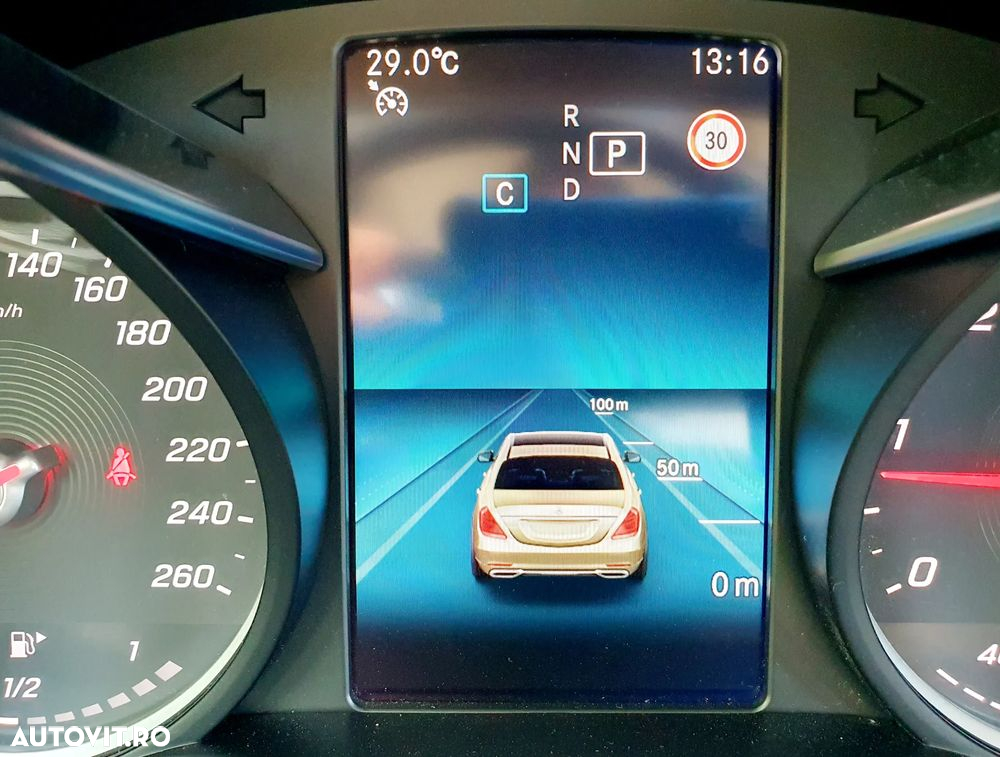 Mercedes-Benz C - 22