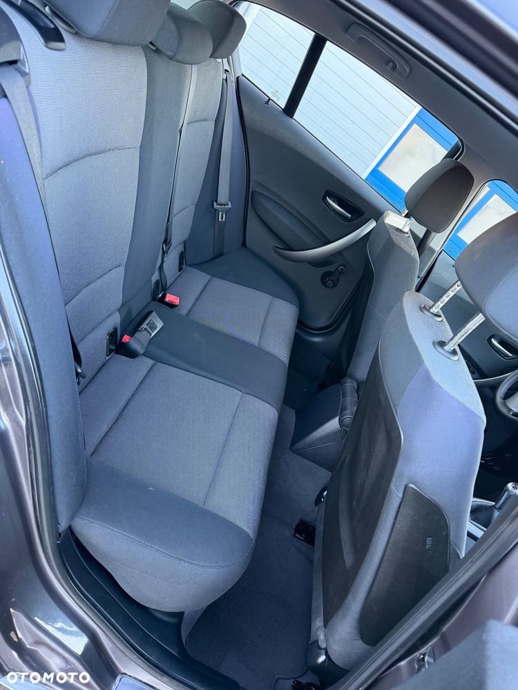 BMW Seria 1 - 22