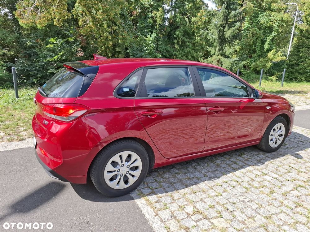 Hyundai i30 1.5 DPI Classic + - 2