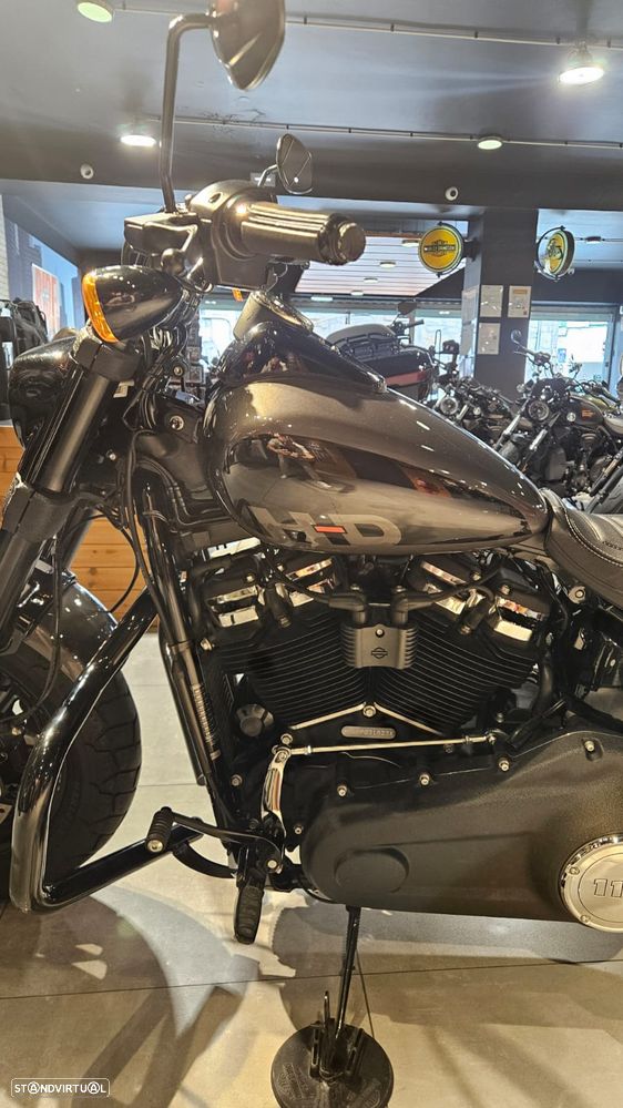 Harley-Davidson FXFBS FAT BOB 114 - 10