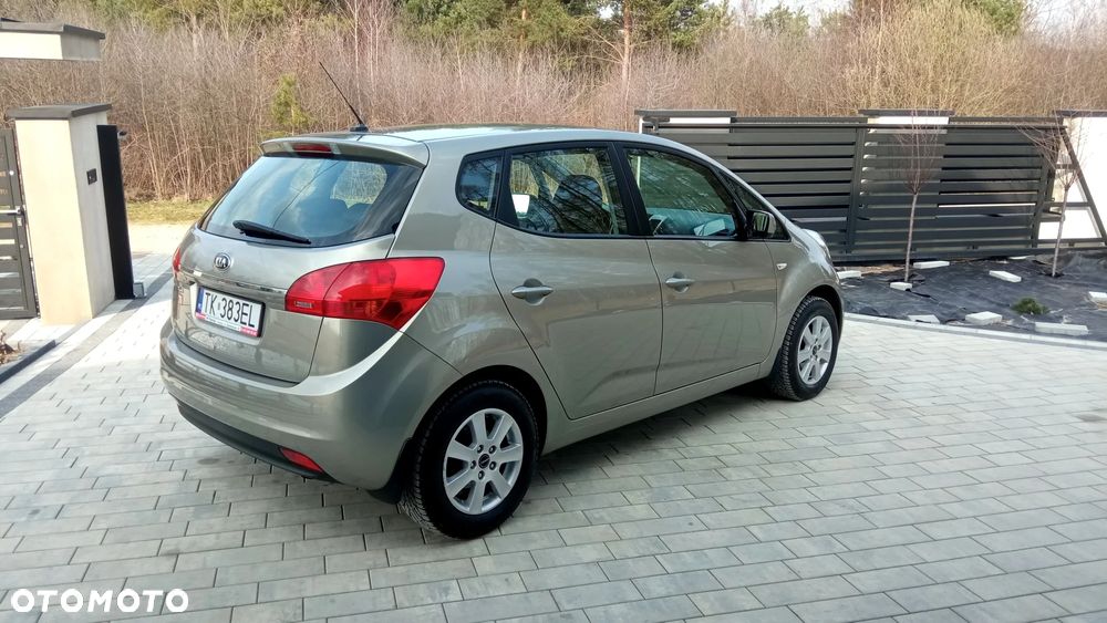Kia Venga 1.4 L - 13