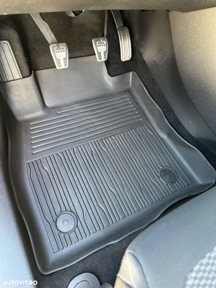 Ford Fiesta 1.0 EcoBoost ST Line - 10