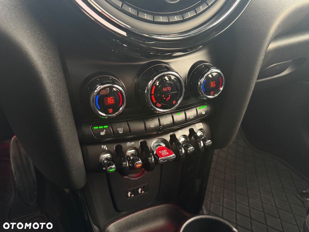 MINI Cooper John Works John Works Trim - 30