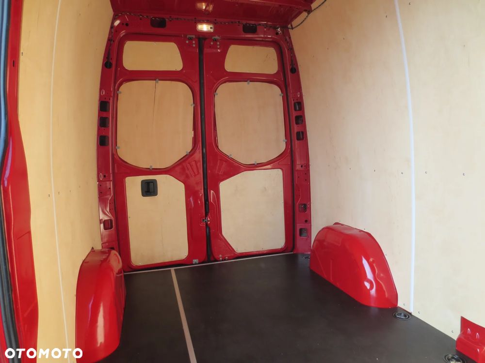 Mercedes-Benz SPRINTER L2H2  SALON POLSKA NISKI PRZEBIEG - 31