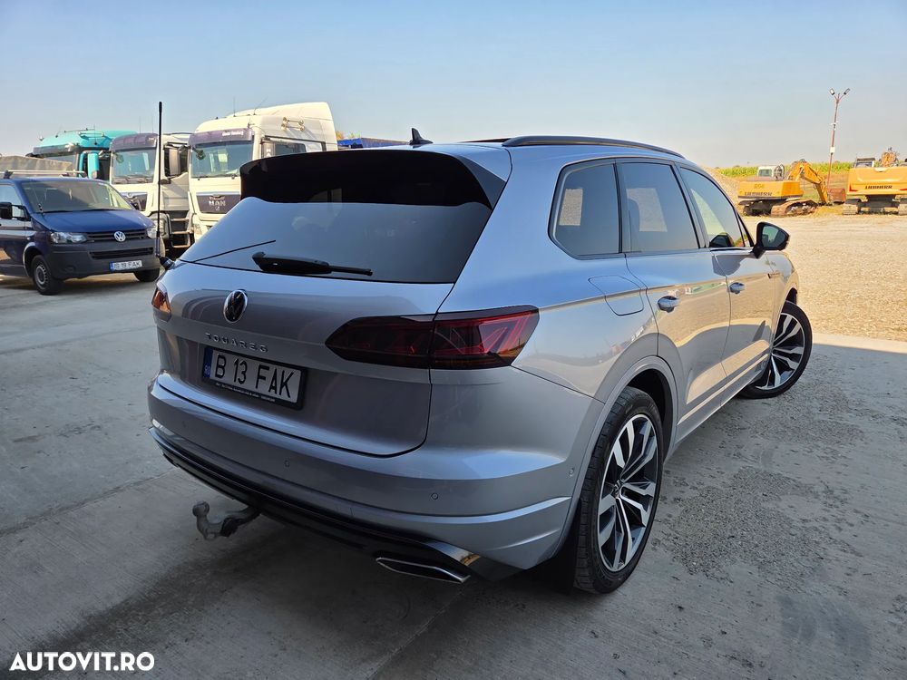 Volkswagen Touareg V6 TDI 4MOTION R-Line - 4