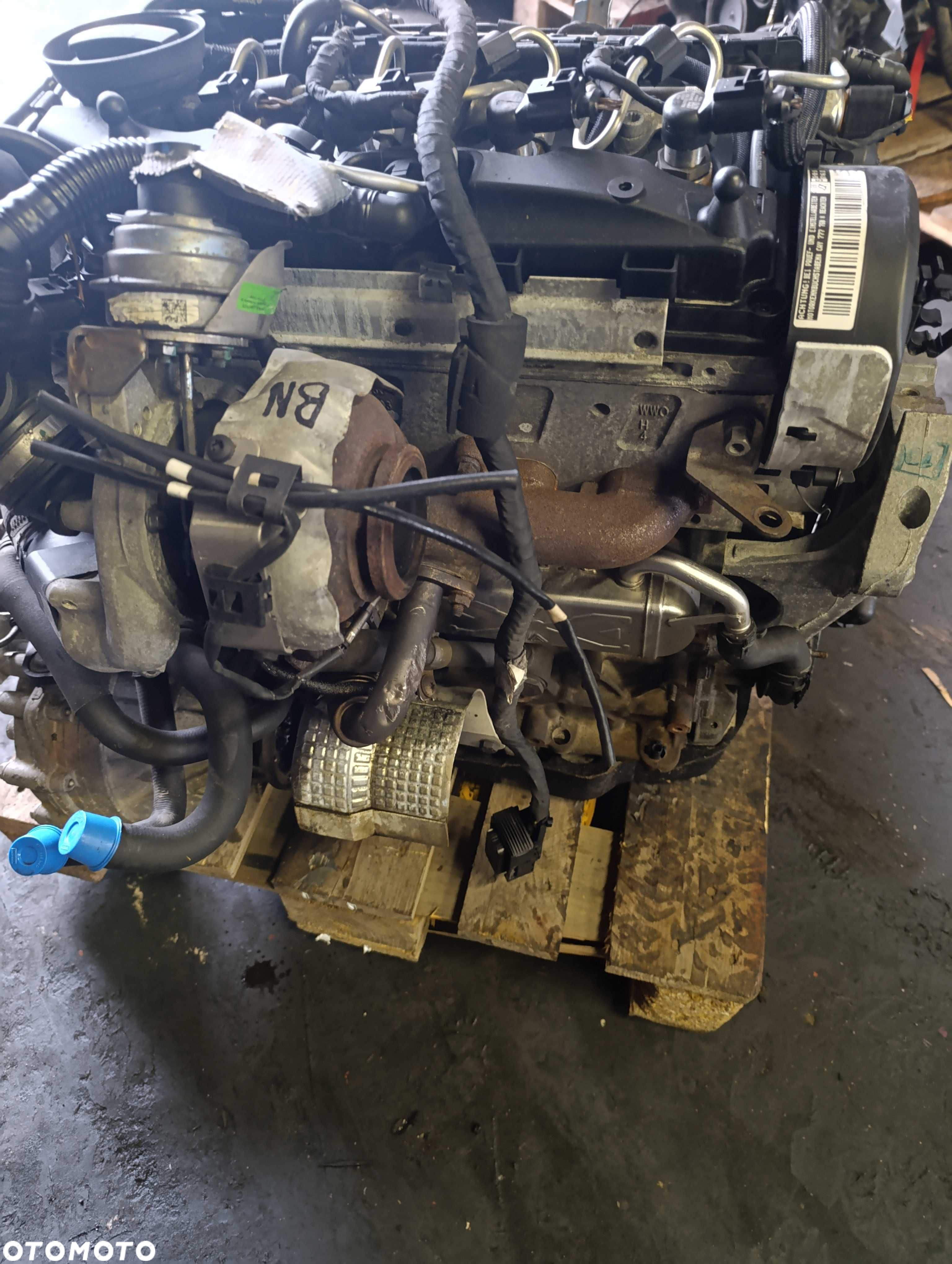 Silnik 1.6 TDI CAY Vw Passat Kompletny Termostat wewnętrzny - 3