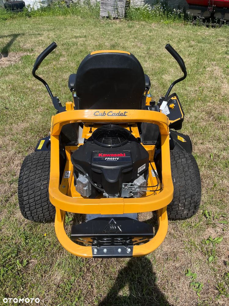 Cub Cadet XZ5 - 5