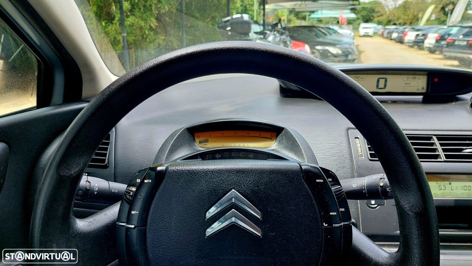 Citroën C4 Coupé 1.6 HDi X - 11