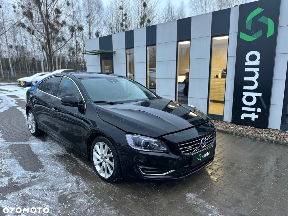Volvo S60 - 1