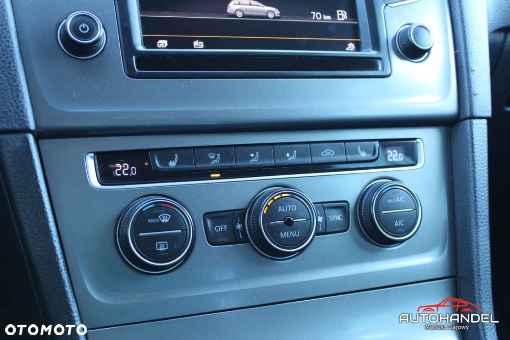 Volkswagen Golf - 15