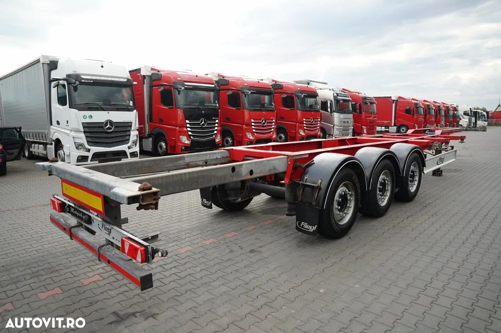 Fliegl / SEMIREMORCĂ CONTAINER / PENTRU TOATE CONTAINERELE / UNIVERSAL / EXTENSIBILĂ FAȚĂ ȘI SPATE / AXĂ RIDICABILĂ / AXE SAF / - 7
