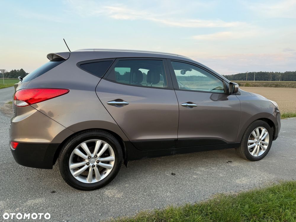 Hyundai ix35 2.0 CRDi 4WD Premium - 24