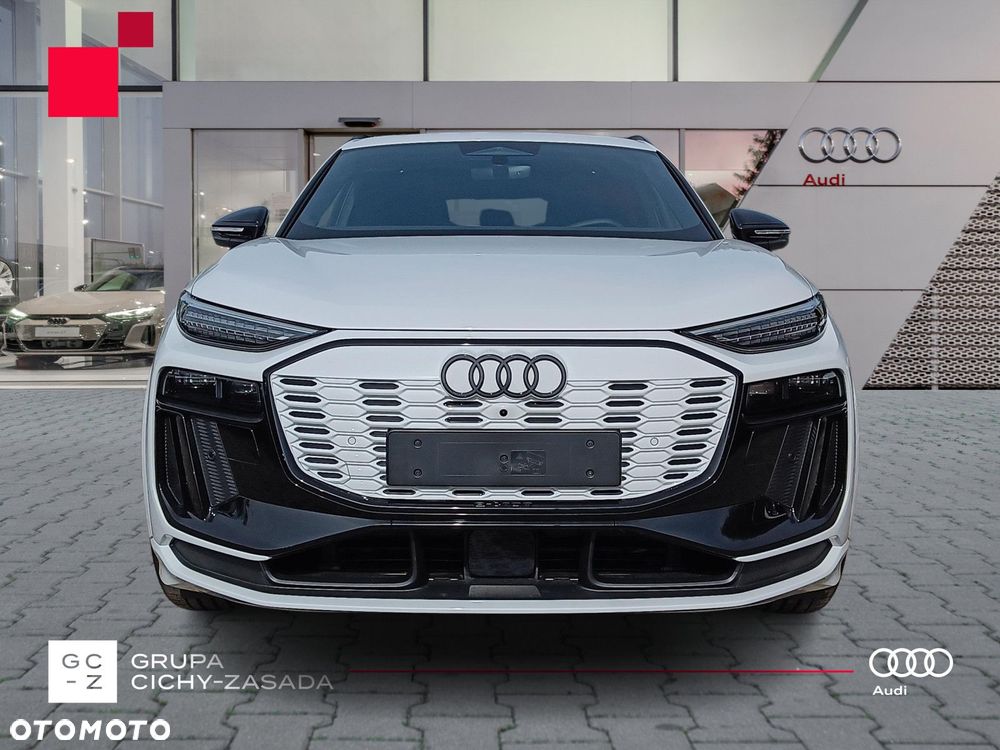 Audi Q6 e-tron - 2