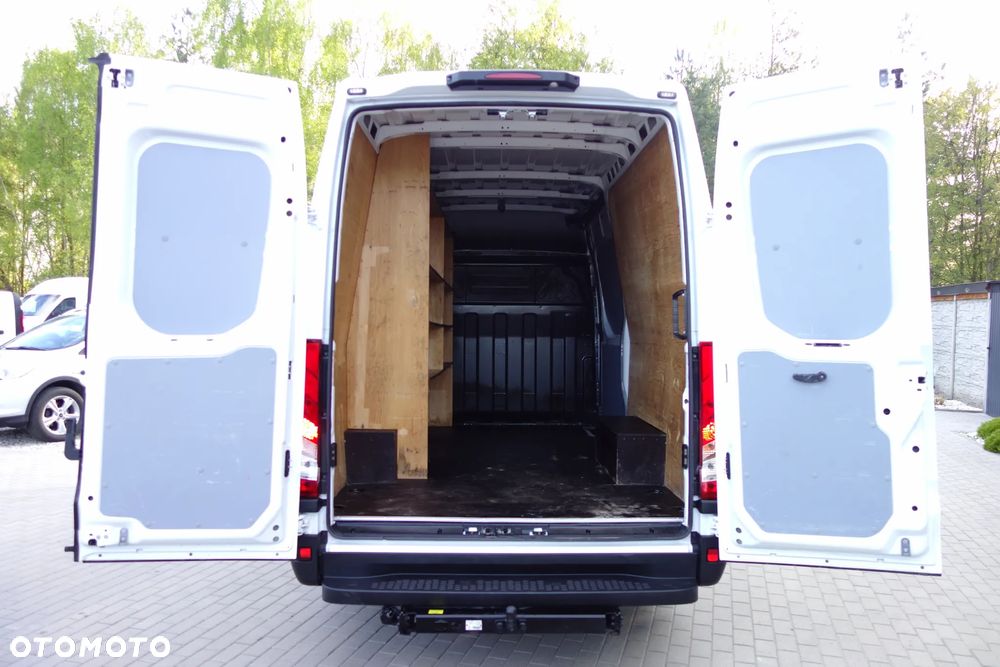 Iveco Daily Automat  35-160 L3H2 full Led Klima Webasto Kamera - 12